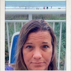 Meet your Posher, Monica